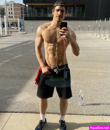 Johnnyarana OnlyFans Thumbnail #hoL4zMHlDd