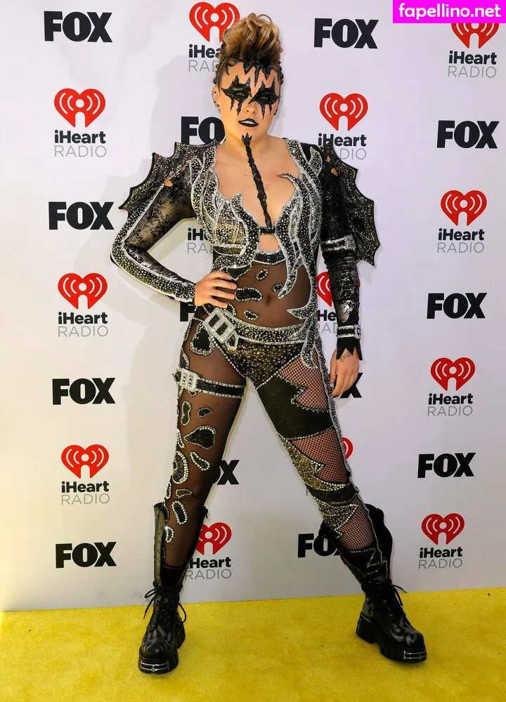 Jojo Siwa, anyuser, itsjojosiwa Nude Leaked OnlyFans Photo #6SvWDqb2dk