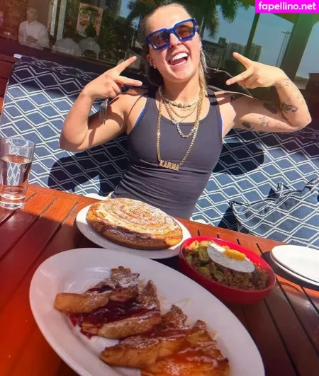 Jojo Siwa OnlyFans Thumbnail #CXNX566M7j