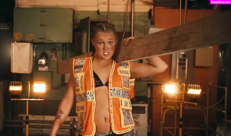 Jojo Siwa OnlyFans Thumbnail #YdFeq5AfMl