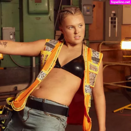 Jojo Siwa OnlyFans Thumbnail #evOgHxmRxu