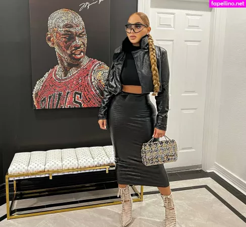 Jojo OnlyFans Thumbnail #4xKpgitVeI