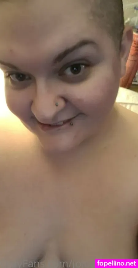 Jojojitterbug88 OnlyFans Thumbnail #hLBa64FstT