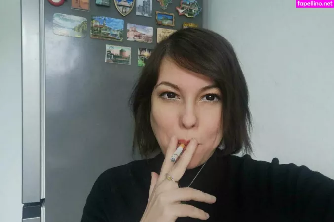 Jojosmoking OnlyFans Thumbnail #0dSBb8HNoh