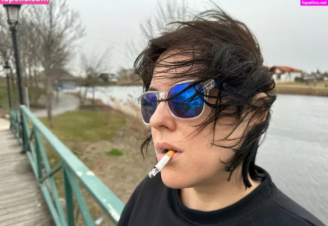 Jojosmoking OnlyFans Thumbnail #3YrTMoxzzR