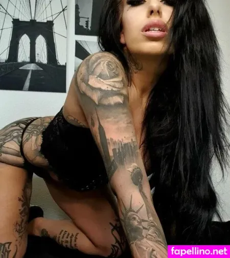 Jolie Ray OnlyFans Thumbnail #30ZEzjQLuj