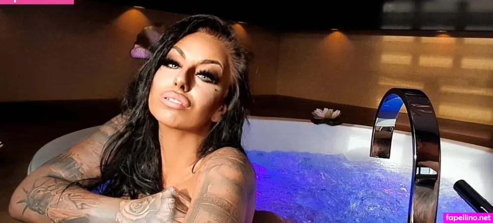 Jolie Ray OnlyFans Thumbnail #yqQ4wp4WUD