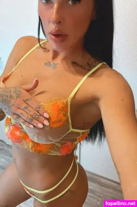 Jolie Rose OnlyFans Thumbnail #ZNU27wNO21