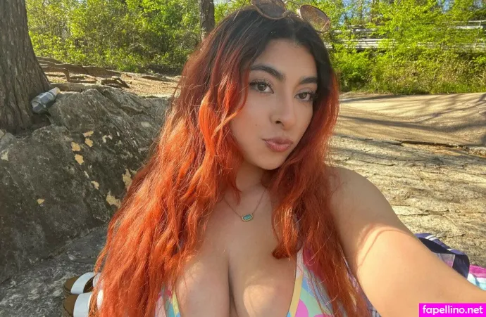 Jolie23x OnlyFans Thumbnail #ZvX8o0AERy