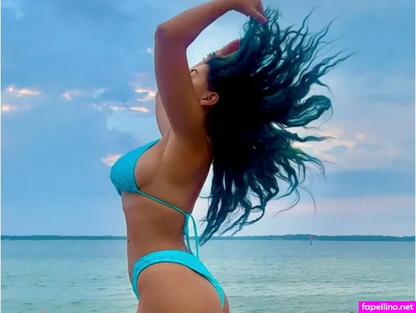 Jolie23x OnlyFans Thumbnail #iGp67LT0qZ