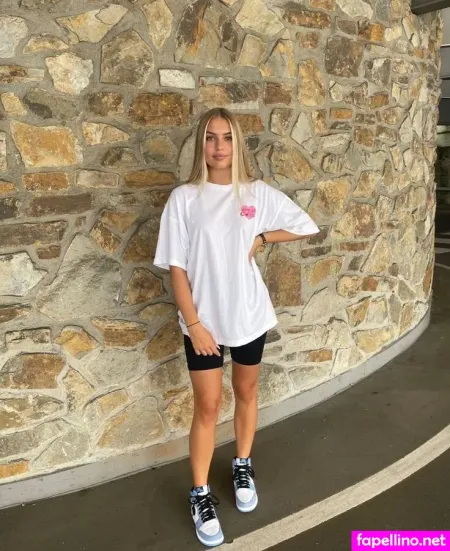 Joline Elisa OnlyFans Thumbnail #CrDhaX9GX3