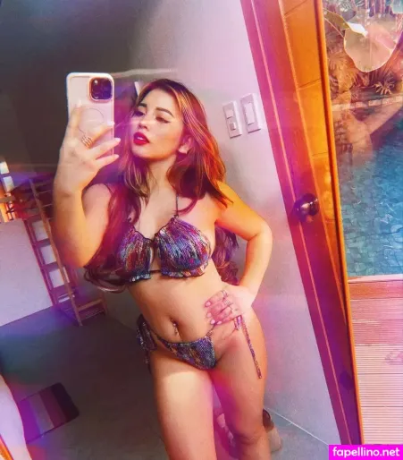 Jolyn Ly OnlyFans Thumbnail #c2MXU4dGYz