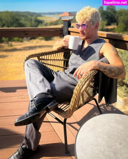 Joneslyfans OnlyFans Thumbnail #JVeW9Zo5VV