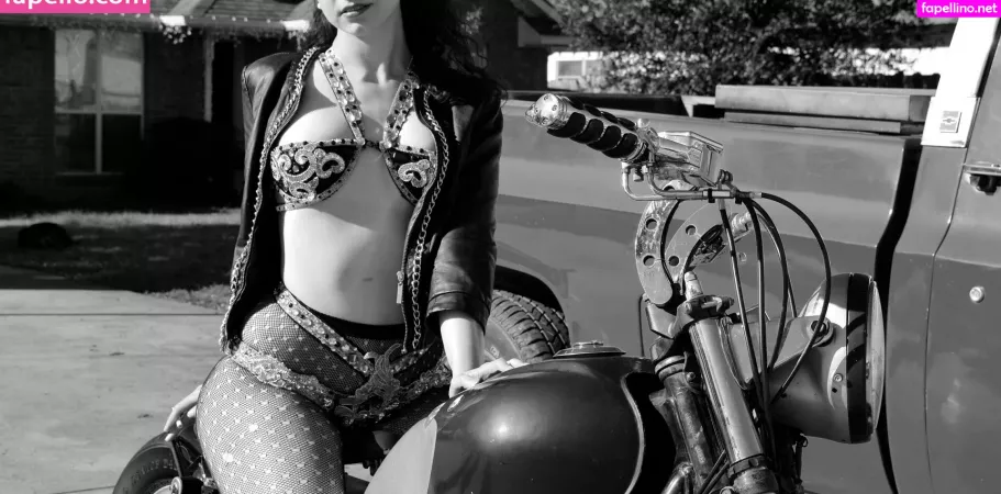 Jonnynjune OnlyFans Thumbnail #S7nBpSqyuA