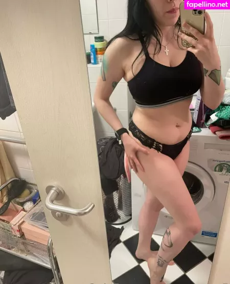 Joo Ssyyy5 OnlyFans Thumbnail #z2nAAED6sa