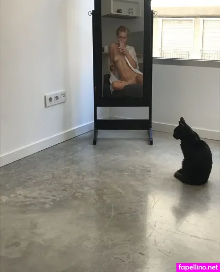 Joobeelee Julia OnlyFans Thumbnail #uiUDEEK1o4