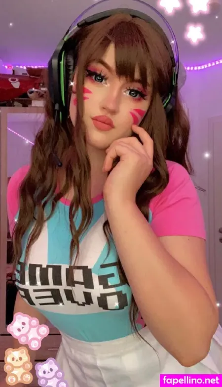 Jooyce Chan OnlyFans Thumbnail #9liLJc4ZLV