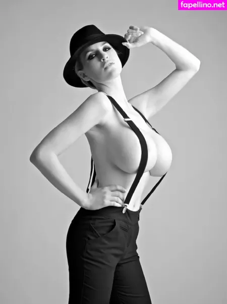 Jordan Carver OnlyFans Thumbnail #ws1qaGBwSz