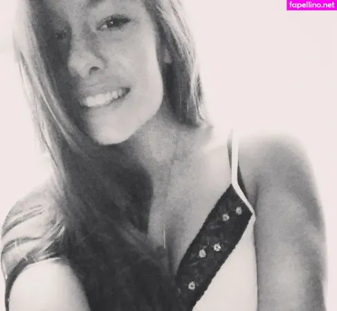 Jordan Rose Schmidt OnlyFans Thumbnail #i7IYcUHxSP