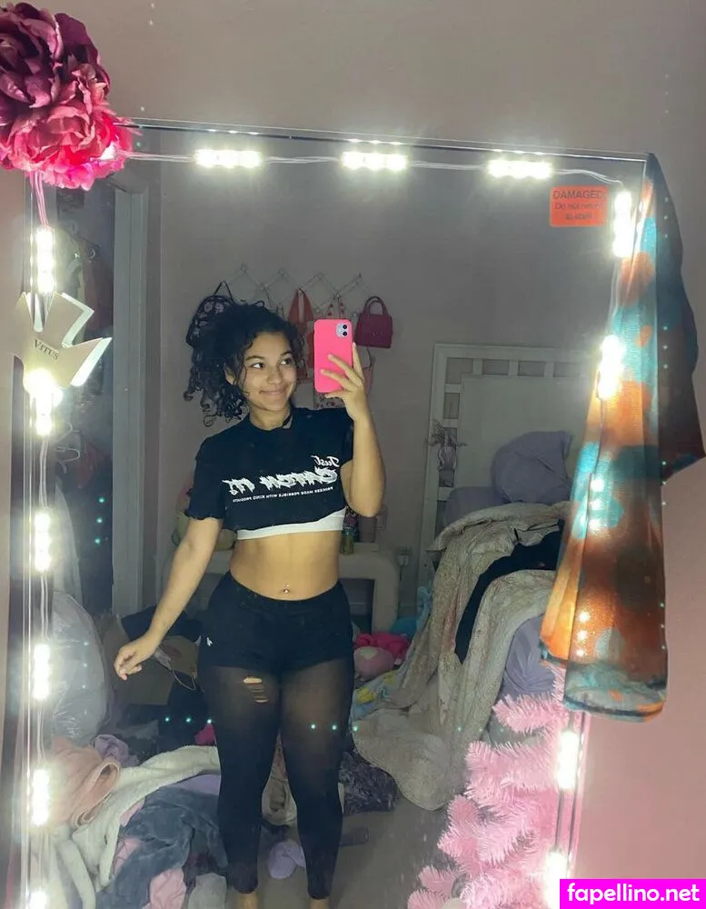 jordy.bih2, juicyjuicyx3, unicorns_are_bae6 Nude Leaked OnlyFans Photo #e2lmfM5ob9