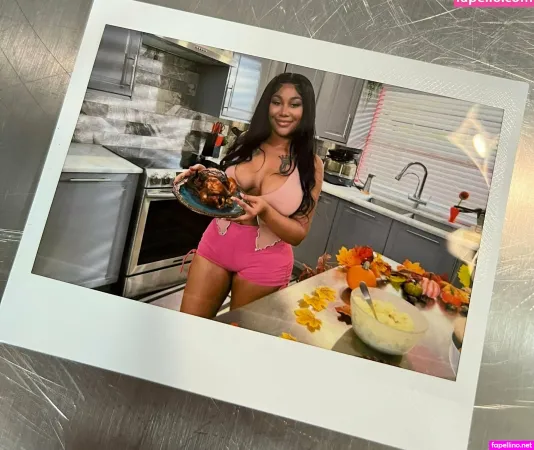Jordyn Falls OnlyFans Thumbnail #aXvWPJlpT0