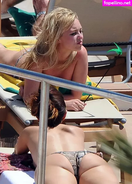Jorgie Porter OnlyFans Thumbnail #4032oxrjHr