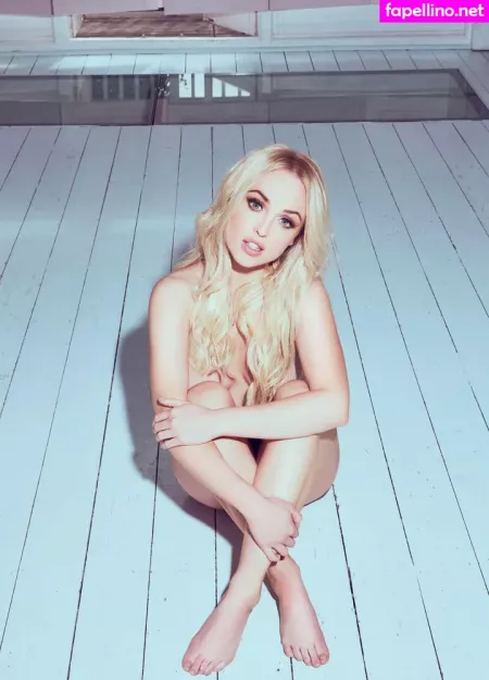 Jorgie Porter OnlyFans Thumbnail #SEnh2JZPHG