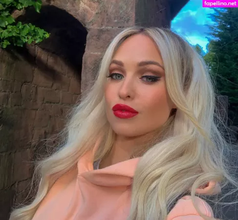 Jorgie Porter OnlyFans Thumbnail #n2CsYskMKs