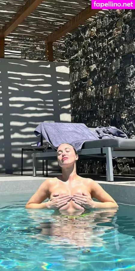 Jorgie Porter OnlyFans Thumbnail #q1twdj0rYc