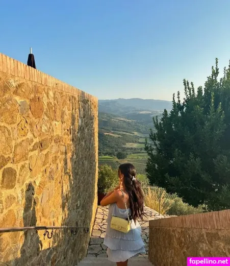 Jori Delli OnlyFans Thumbnail #EdR8W55her