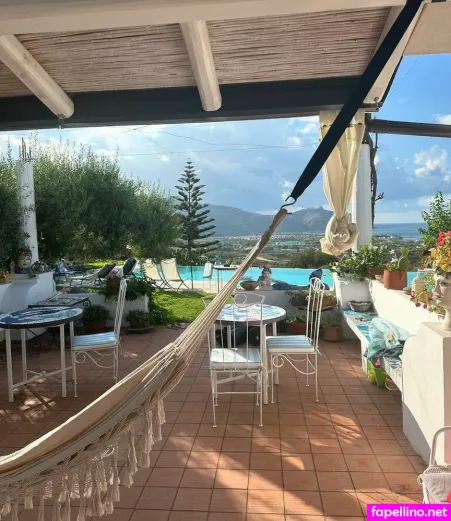 Jori Delli OnlyFans Thumbnail #haX8CcJ2mi