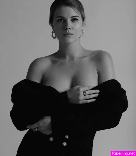 Josefin Bressel OnlyFans Thumbnail #ooLhvw8TR3