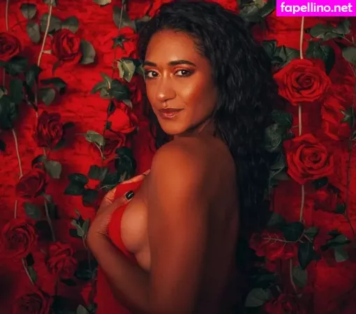 Josephine Jobert OnlyFans Thumbnail #xrNKBwOgnx