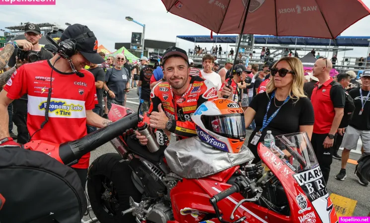 Joshherrin OnlyFans Thumbnail #L7oKG2zyXK