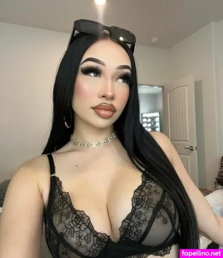 Josie Alesia 1 OnlyFans Thumbnail #0MEHGeEKAm
