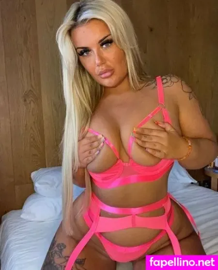 Josie B OnlyFans Thumbnail #5hN9J0bOhb