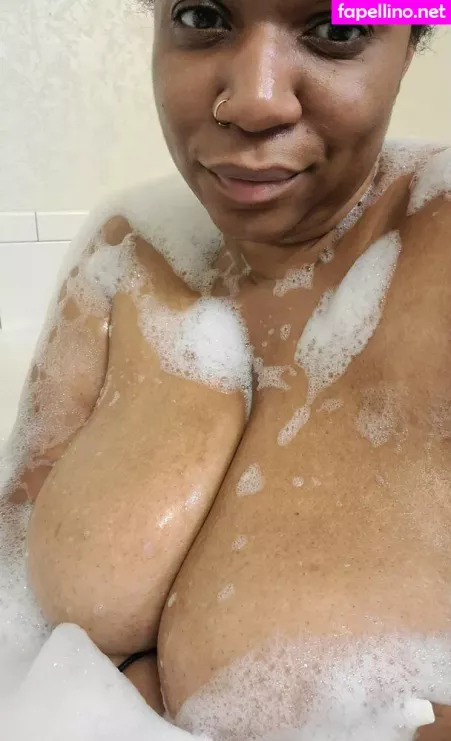 Josie4free OnlyFans Thumbnail #rOaq7RHf0O