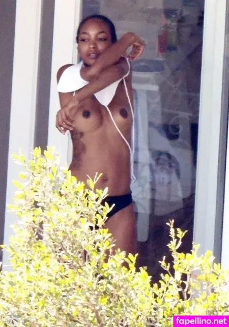 Jourdan Dunn OnlyFans Thumbnail #reDArKumxr