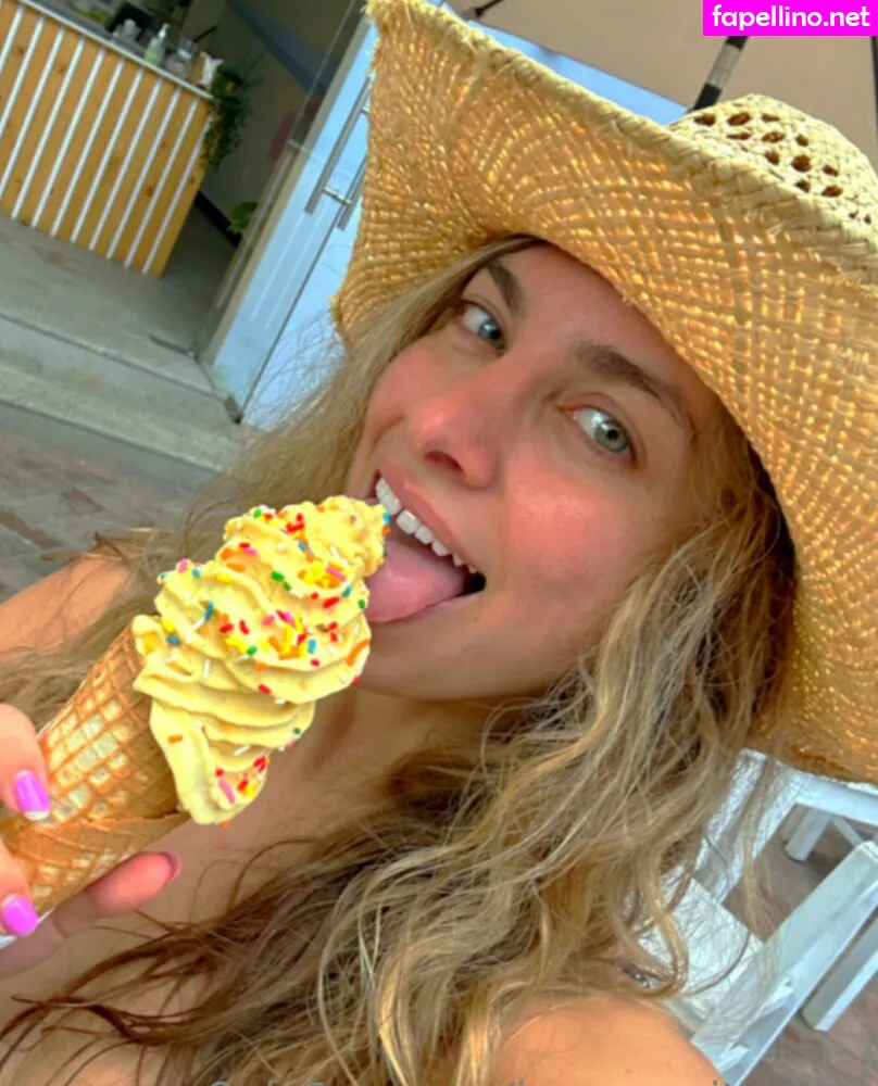 alliedoraz, journeywithalora Nude Leaked OnlyFans Photo #eMRcxvkHXw