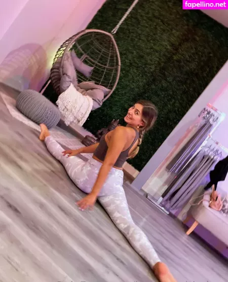 Journeywithalora OnlyFans Thumbnail #yyNB02oB9P