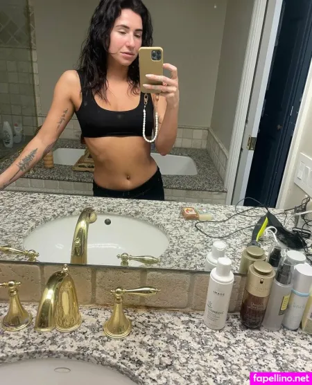 Journeywithgemma OnlyFans Thumbnail #Dn9ciHrkC7