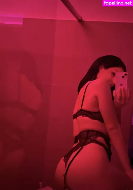 Jovmili OnlyFans Thumbnail #VDj9kXg9kQ