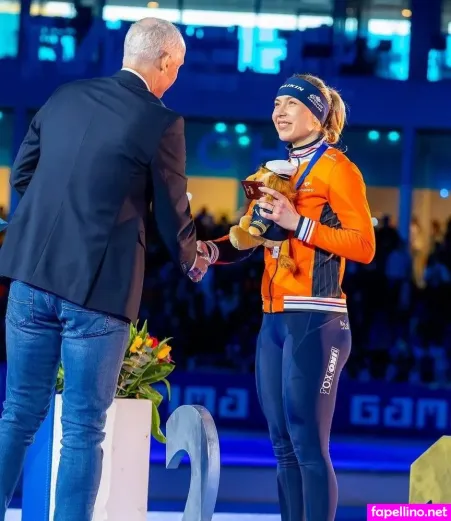 Joy Beune OnlyFans Thumbnail #IanjVBXyvB