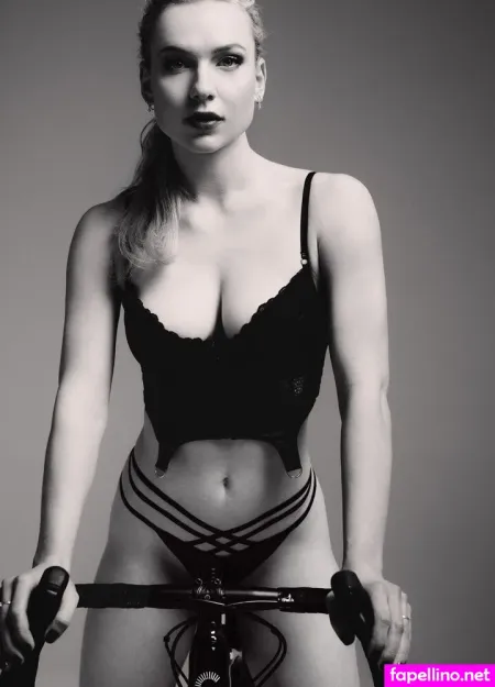 Joy Beune OnlyFans Thumbnail #s3CZJZN6rH