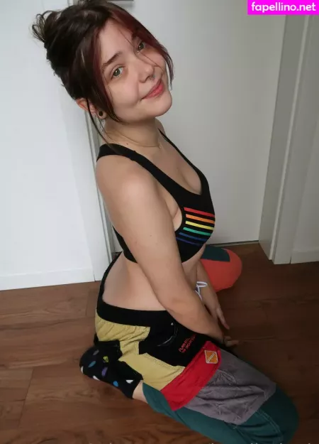 Joy Elizabeth OnlyFans Thumbnail #EBQWJnAlrf