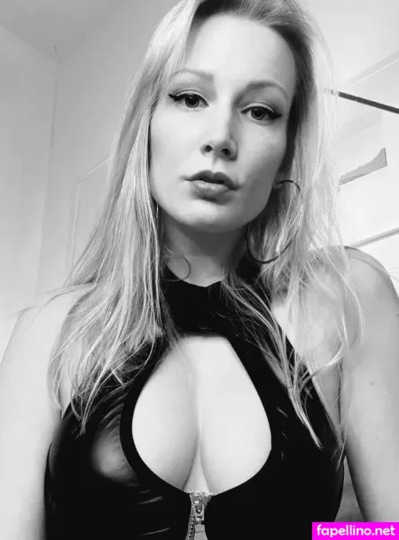 Joy J 0 Y OnlyFans Thumbnail #m4p5VgYIfX