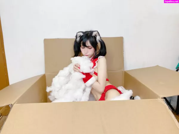 Joyce Poring OnlyFans Thumbnail #rxuFcX4uji