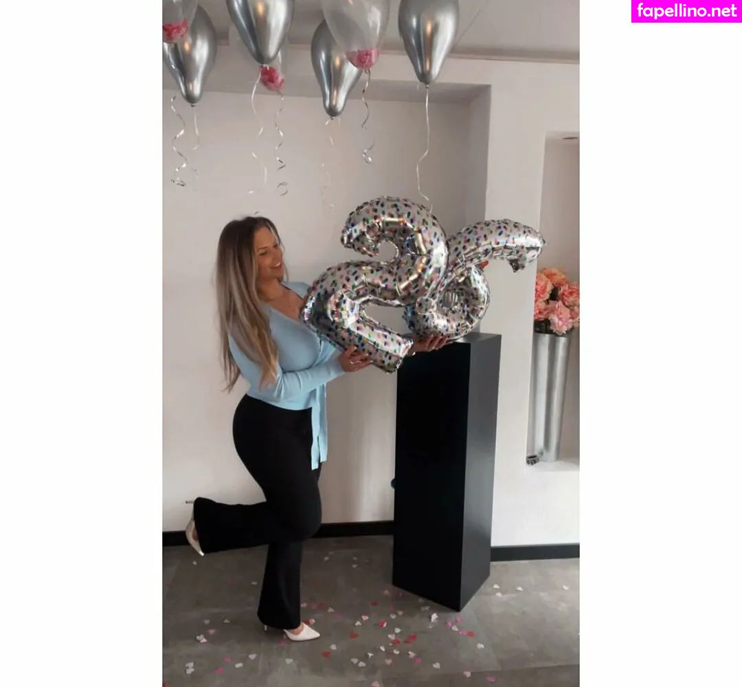 joyce.straten Nude Leaked OnlyFans Photo #e0Uvog448q