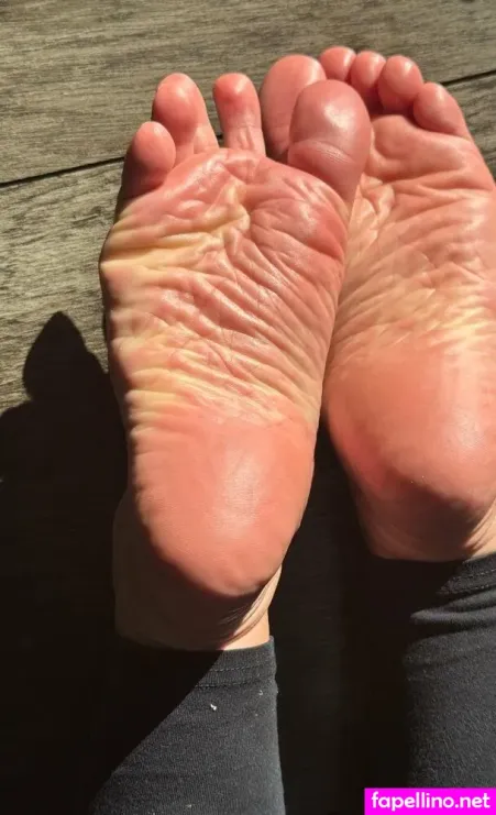 Joyfullfeet OnlyFans Thumbnail #33xxf4Jgd1