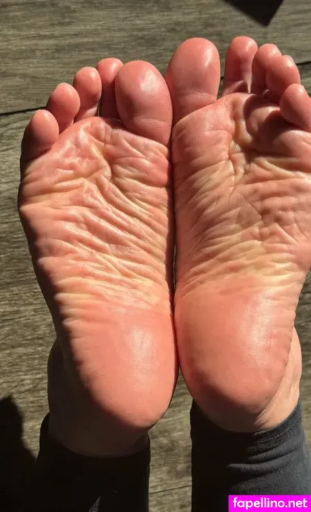 Joyfullfeet OnlyFans Thumbnail #3GPiEiAtUm